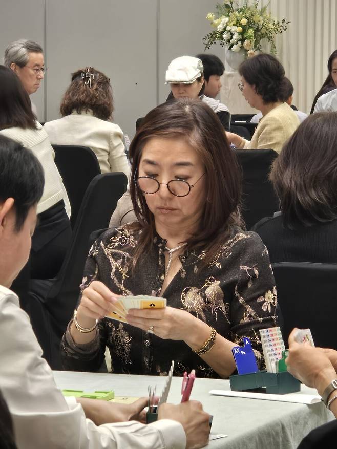 한국브리지협회 김혜영 회장도 선수로 참가해 경기를 치렀다. 한국브리지협회 제공