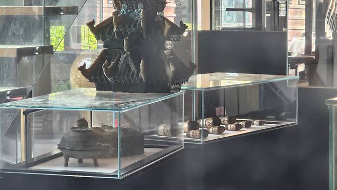 지난 20일 서울 은평구 대한박물관 내부에 유물들이 진열돼 있다. /황채영 기자