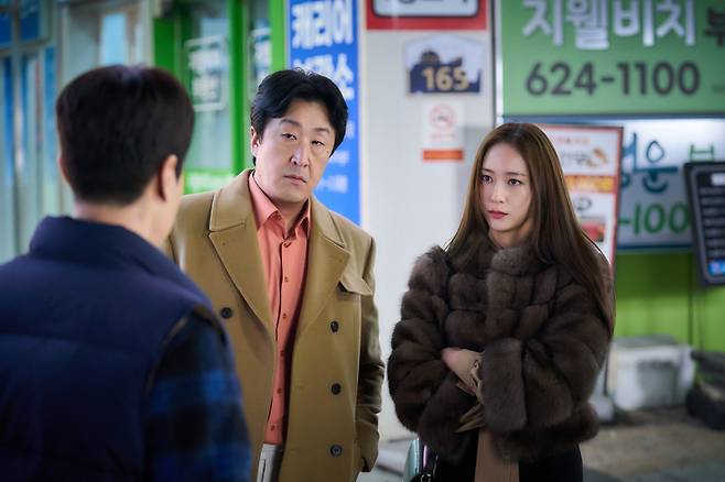 영화 ‘짱구’ 준상(현봉식), 민희(정수정) 스틸. ㈜팬엔터테인먼트 제공