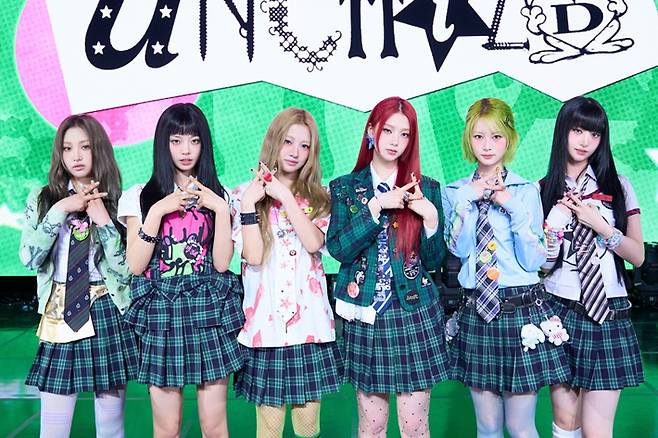 언차일드의 데뷔곡은 팀명과 같은 '언차일드'다. 하이업엔터테인먼트 제공