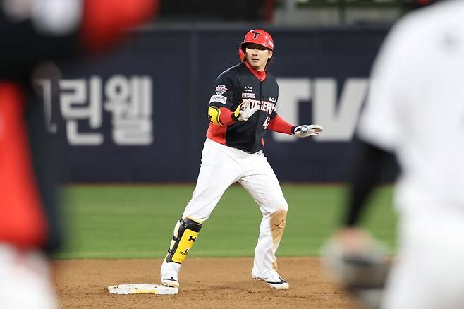 ▲ 3타점을 올리며 활약했지만 2회 수비에서 포구가 아쉬움을 남긴 나성범 ⓒKIA타이거즈