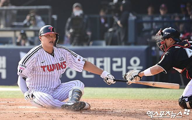 타격 부진 여파로 20일 1군 엔트리에서 말소된 LG 트윈스 외야수 이재원. 사진 엑스포츠뉴스 DB