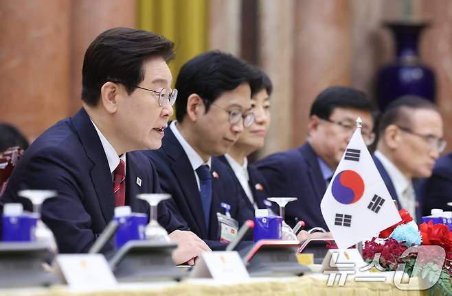 이재명 대통령이 22일(현지시간) 하노이 주석궁에서 열린 한-베트남 정상회담에서 발언하고 있다. 2026.4.22 ⓒ 뉴스1 이재명 기자