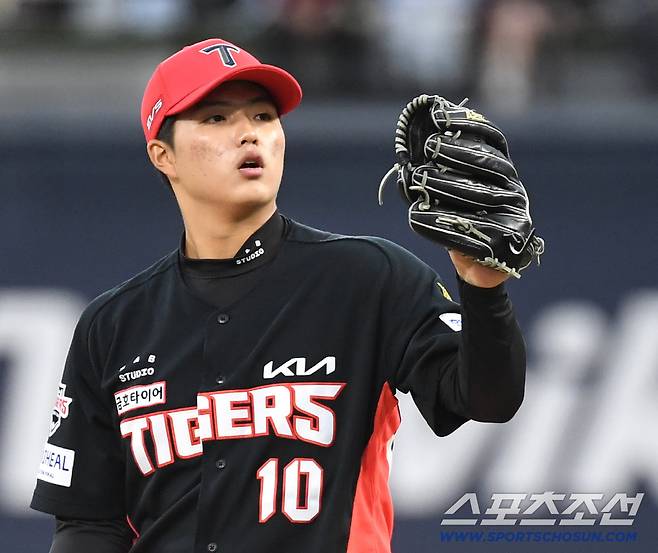 21일 수원 케이티위즈파크에서 열린 KT와 KIA의 경기. 투구를 준비하는 KIA 김태형. 수원=송정헌 기자songs@sportschosun.com/2026.04.21/