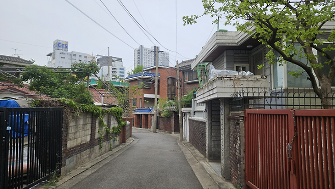 21일 서울 동작구 노량진1구역 일대 주택가. 이지은 기자