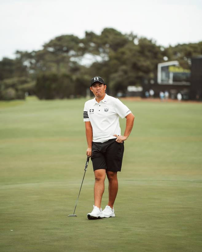 LIV골프의 Korean Golf Club 안병훈이 어메이징크리 의류를 착용하고 오는 5월 한국 팬들 앞에 선다. 어메이징크리 제공