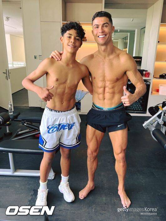 [사진] 크리스티아누 호날두 SNS