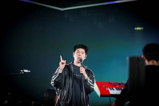 4월3일 <스페이스 공감> ‘홈커밍데이’ 무대에 선 장기하. ⓒEBS 제공