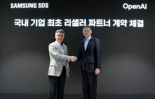 삼성SDS 이호준 클라우드서비스사업부장(왼쪽), 김경훈 오픈AI 코리아 총괄 대표 (사진=삼성SDS)