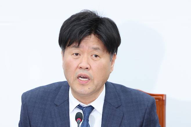 김용 전 민주연구원 부원장이 지난 13일 서울 여의도 국회에서 열린 정치검찰 조작기소특위 기자간담회에서 발언하고 있다. 2026.4.13 ⓒ 뉴스1