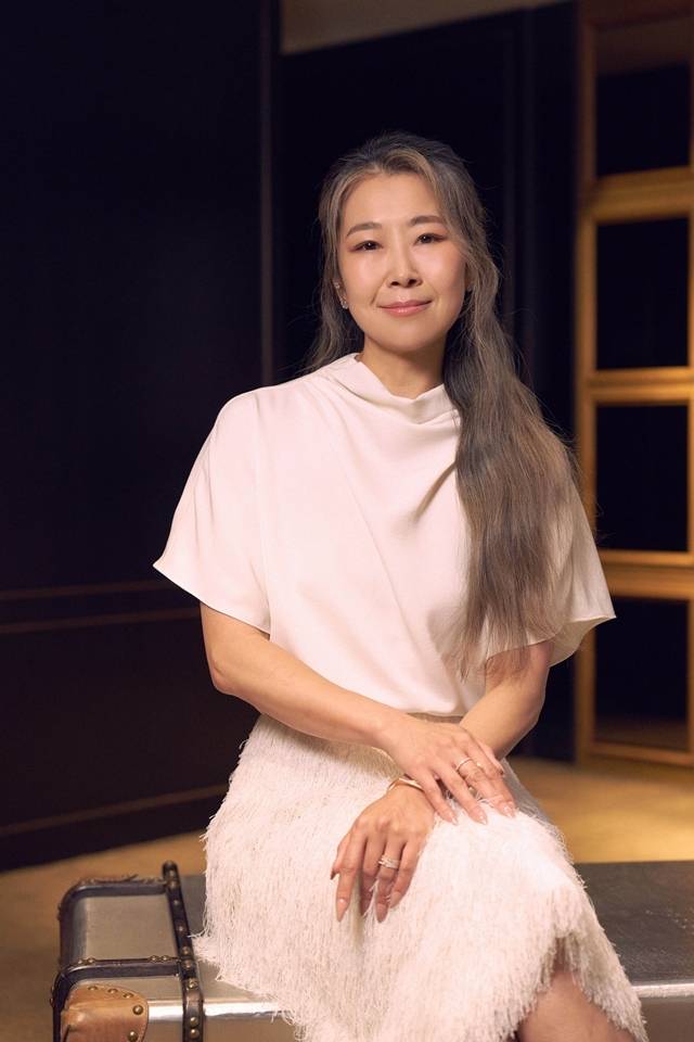 넷플릭스 애니메이션 ‘케이팝 데몬 헌터스’의 매기 강 감독이 더프레젠트컴퍼니와 전속계약을 맺었다. / 사진 = 넷플릭스