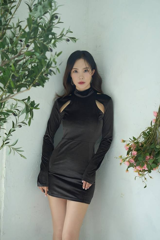 엠오엠엔터테인먼트