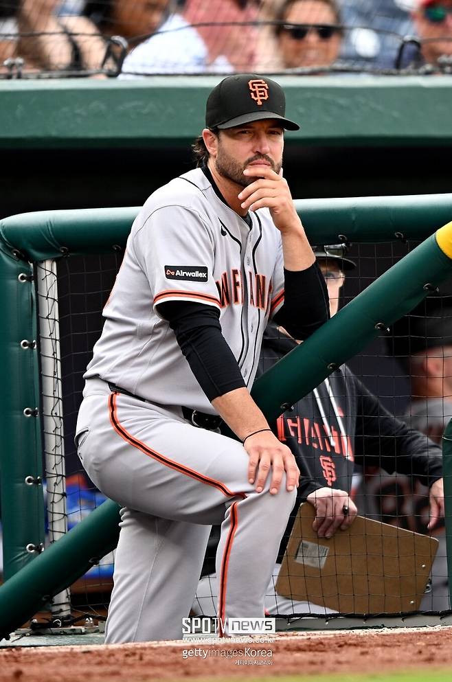 ▲ 토니 바이텔로 감독