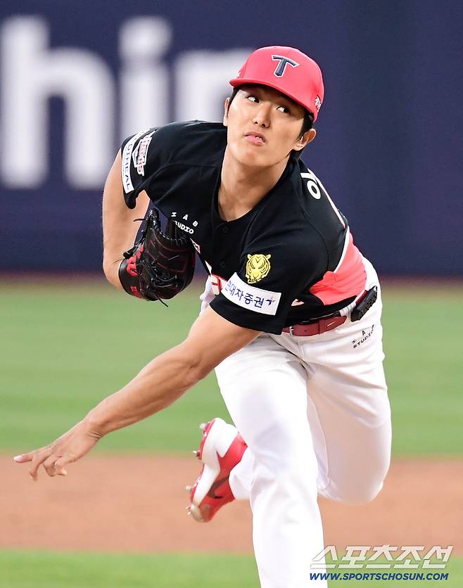 23일 수원 케이티위즈파크에서 열린 KT와 KIA의 경기. 선발 투구하고 있는 KIA 이의리. 수원=송정헌 기자songs@sportschosun.com/2026.04.23/