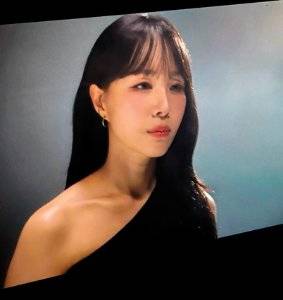 신곡 ‘멈춰버린 시간의 끝에’를 한국어와 영어 버전으로 발매할 예정이다.&nbsp;