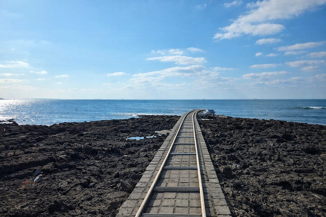제주 서귀포시 대정읍 일과1리 '바다기찻길' (서귀포시 제공)