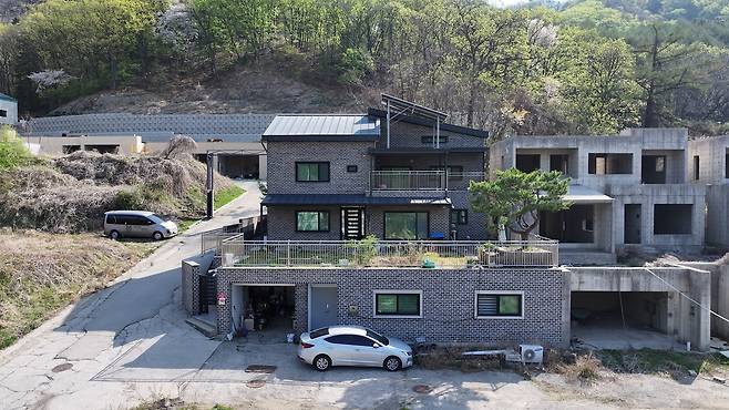 경기도 광주시 회덕동에 소재한 한 단독주택이 오는 5월 경매 매물로 나온다. 이건욱 PD