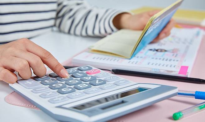 청년이 매월 최대 50만원을 3년간 납입하면, 정부가 기여금을 더해 지급하는 청년미래적금이 6월 출시된다. 게티이미지뱅크