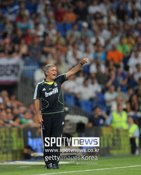 ▲ Club Soccer Football Soccer