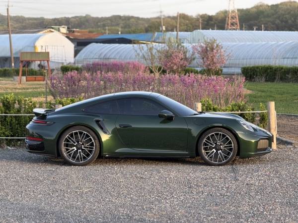 포르쉐 911 Turbo S 측면./사진-김연지 기자