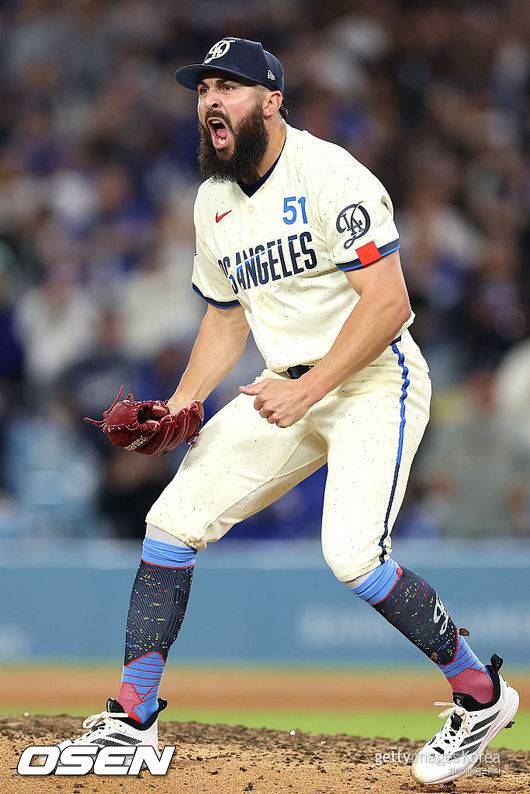 [사진] LA 다저스 알렉스 베시아 ⓒGettyimages(무단전재 및 재배포 금지)