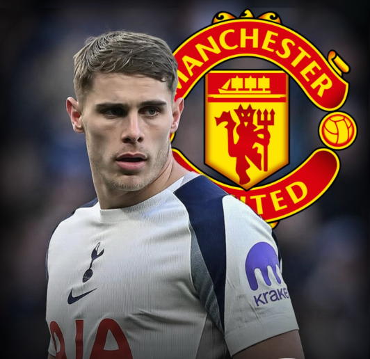 토트넘 홋스퍼의 미키 판 더 펜. The MUTD View