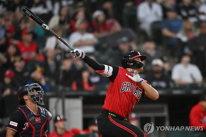 동점 솔로 아치 그린 무라카미  [Mandatory Credit: Patrick Gorski-Imagn Images= 연합뉴스]