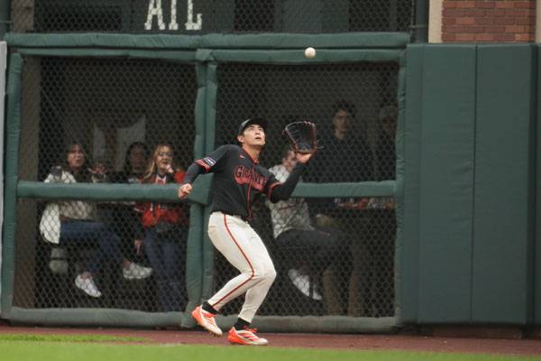 이정후는 수비에서도 좋은 모습 보여주고 있다. 사진= AP= 연합뉴스 제공