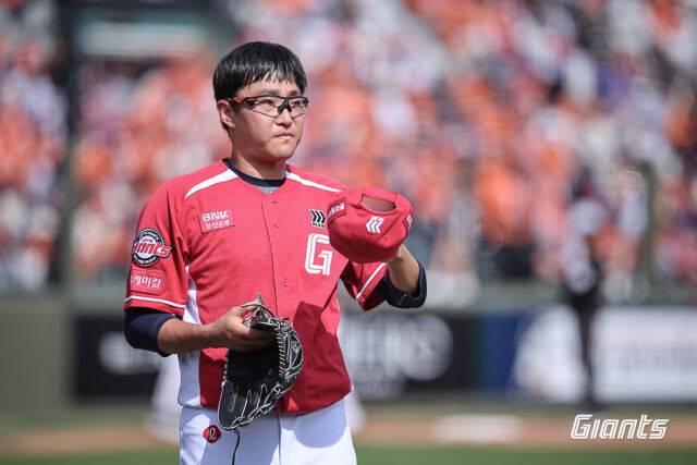 패전 투수가 된 박세웅./롯데 자이언츠