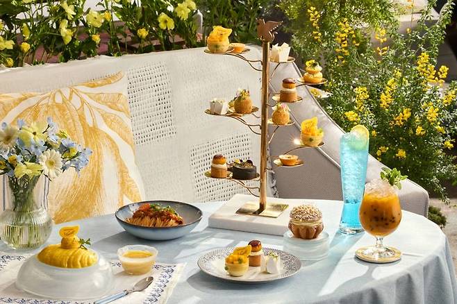 JW 메리어트 동대문 ‘더 라운지’의 애프터눈 티 세트 ‘아망떼 델 망고’. (사진=JW 메리어트 동대문 ) *재판매 및 DB 금지