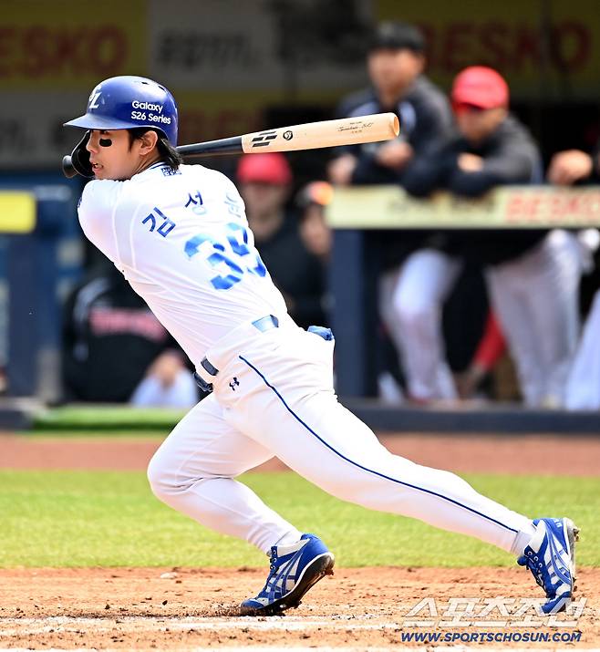 24일 대구삼성라이온즈파크에서 열린 KIA와 삼성의 시범경기. 3회말 삼성 김성윤이 안타를 치고 있다. 대구=허상욱 기자wook@sportschosun.com/2026.03.24/