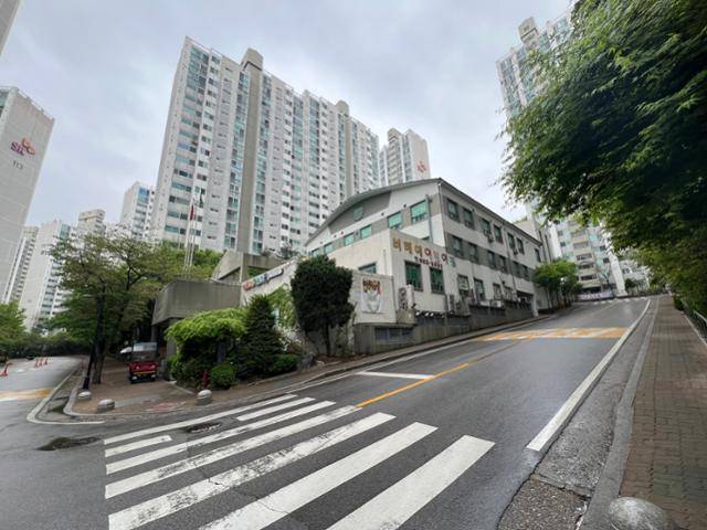 단지 내부에는 비테에어린이집을 비롯해 구립 어린이집 등 보육 시설이 곳곳에 있다. 김민호 기자