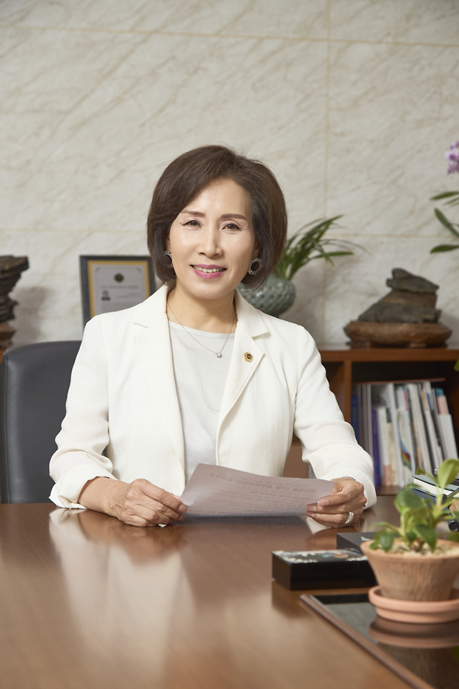 이숙자 서울시의회 운영위원장