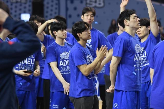 임근배 단장은 5연속 꼴찌라는 현실 속, 삼성의 대대적인 개편을 예고했다. 현재 선수단의 현실을 보면 다음 시즌도 플레이오프는 기대하기 어려운 상황. 그럼에도 차기 사령탑 선임을 시작, 반등을 기대하며 다음을 준비하고 있다. 사진=KBL 제공