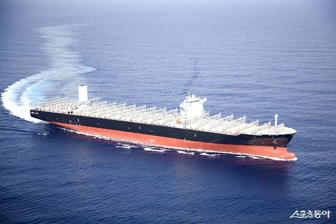 HJ중공업이 건조한 동급 컨테이너선. (사진제공=HJ중공업)