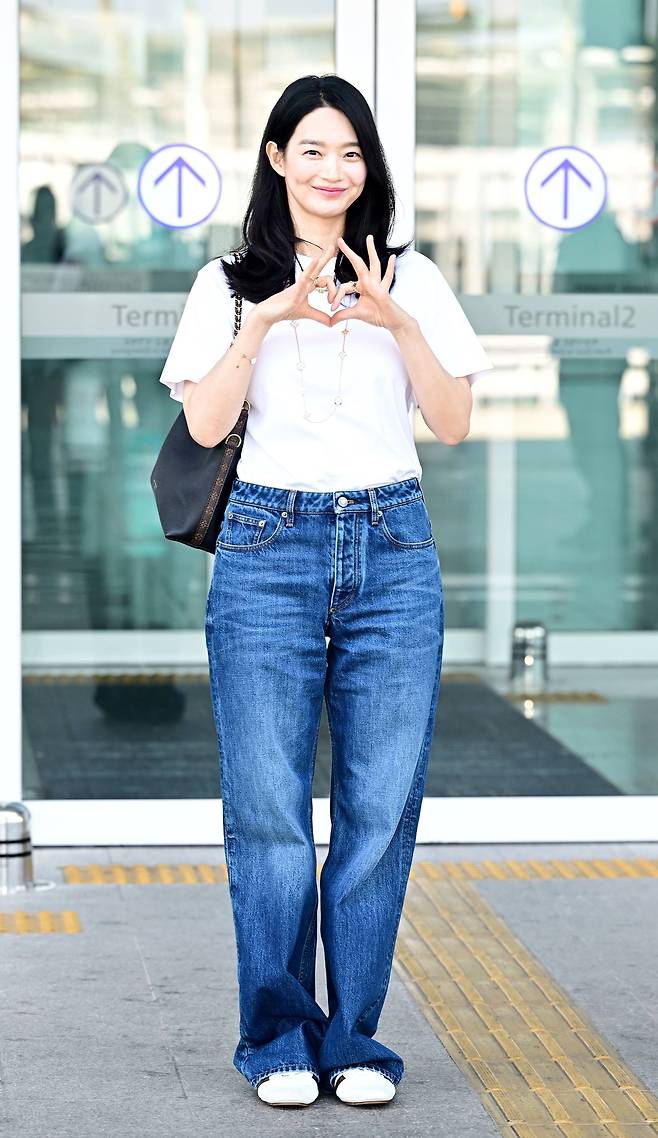 배우 신민아. 루이비통 제공