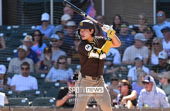 ▲ 샌디에이고 파드리스가 멕시코시티 시리즈에 앞서 한국인 내야수 송성문을 콜업했다.