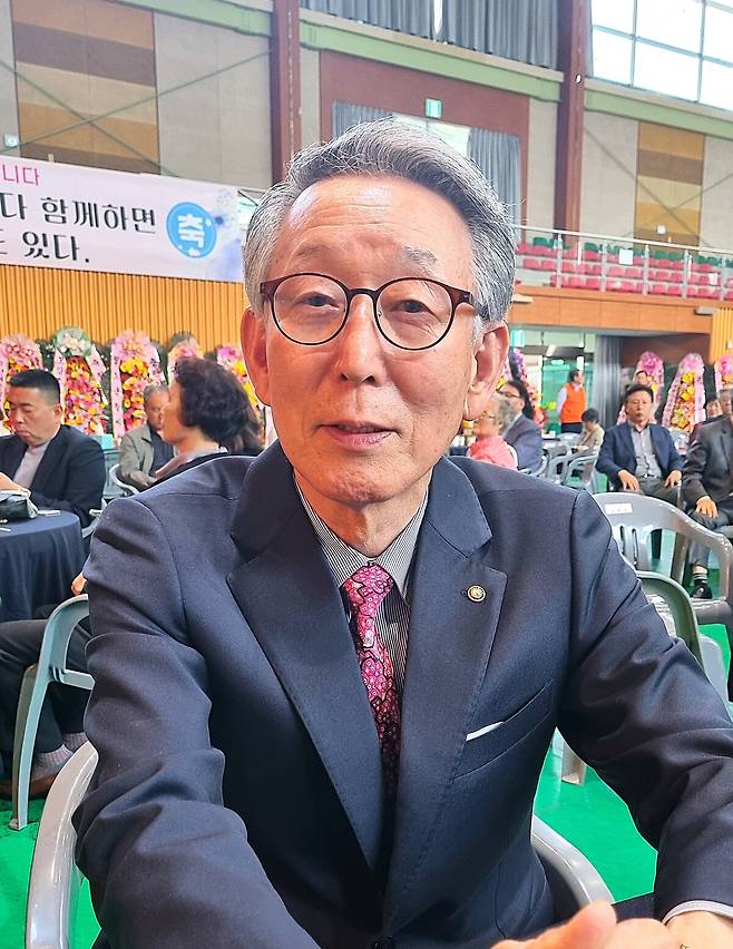 황통주 전 청도군자원봉사센터장.