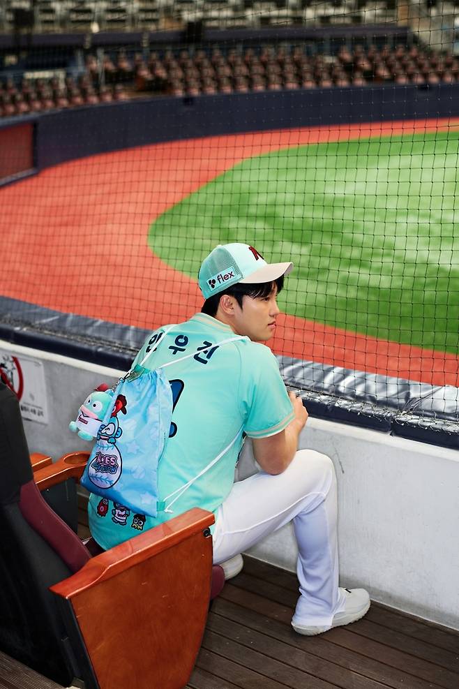 키움이 산리오 인기 캐릭터 ‘한교동’과 협업 상품을 출시한다. 사진 | 키움 히어로즈