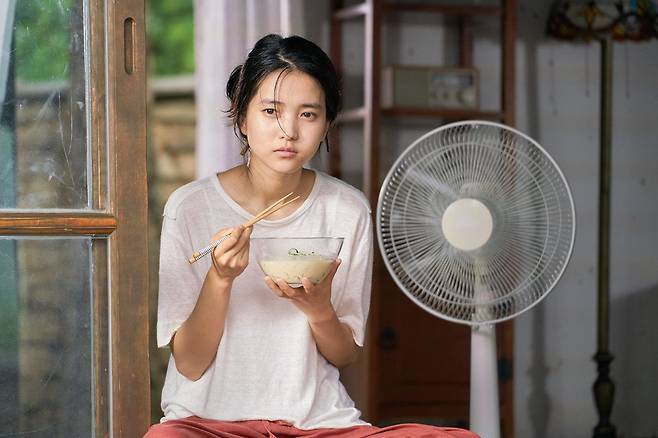 영화 ‘리틀 포레스트’ 스틸컷. 네이버 영화 ‘리틀 포레스트’