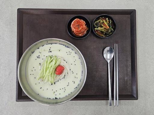 음성휴게소 ‘서리태 콩국수’. [사진=한국도로공사 충북본부]