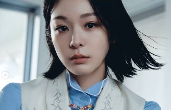 ‘피겨 여왕’ 김연아가 단발머리로 변신해 화제다. [사진출처 = 인스타그램]