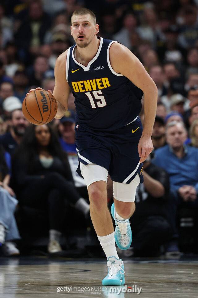 드리블 하는 요키치. /게티이미지코리아