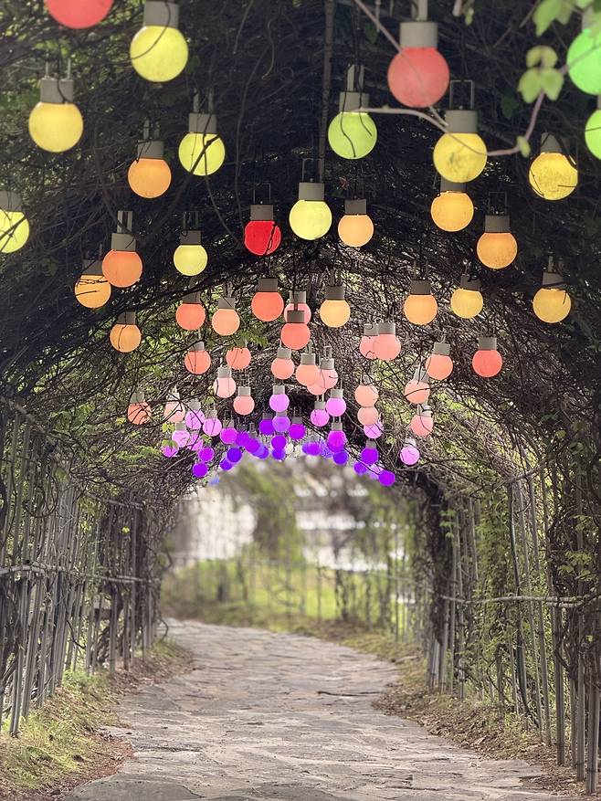 조각정원의 터널. 사진제공|김기훈 사진작가