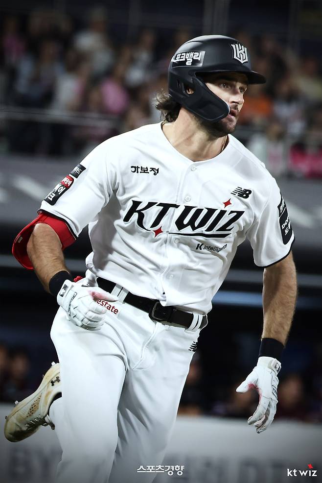 KT 샘 힐리어드. KT위즈 제공