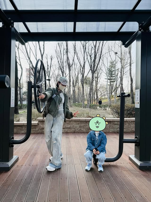 사진ㅣ손예진 인스타그램