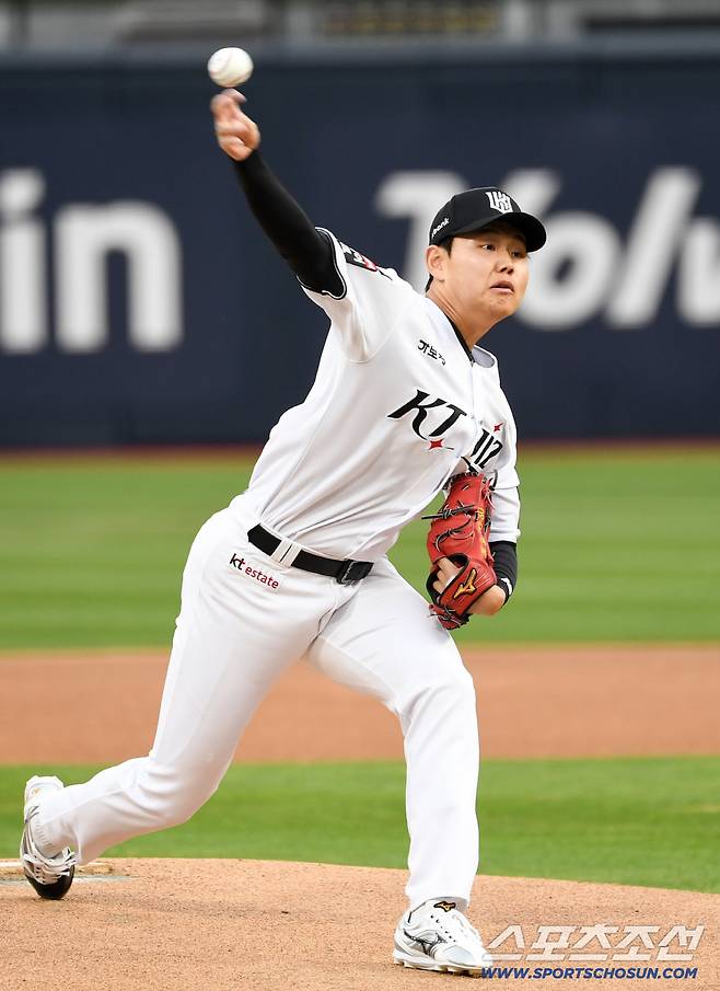 29일 수원KT위즈파크에서 열린 KT와 LG의 경기. KT 소형준이 역투하고 있다. 수원=박재만 기자 pjm@sportschosun.com/2026.04.29/