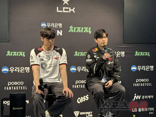 임재현 T1 감독대행(오른쪽). ⓒ스포츠한국 심규현 기자