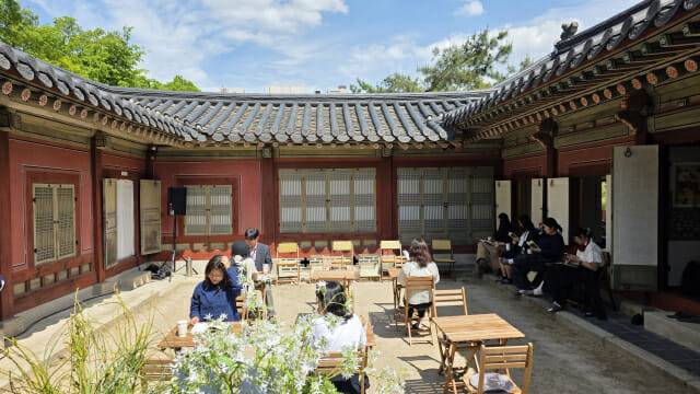 정조의 독서 공간이었던 '영춘헌'에서 워케이션을 체험할 수 있다.(사진=지디넷코리아)