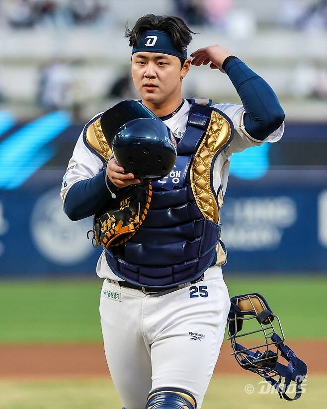 국가대표 포수로 현재 손목 통증에 시달리고 있는 김형준. NC 제공